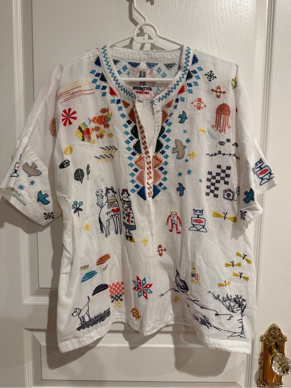Johnny Was Pete & Greta
"Elettra" (or "Elektra”) Embroidered Blouse /Size L /